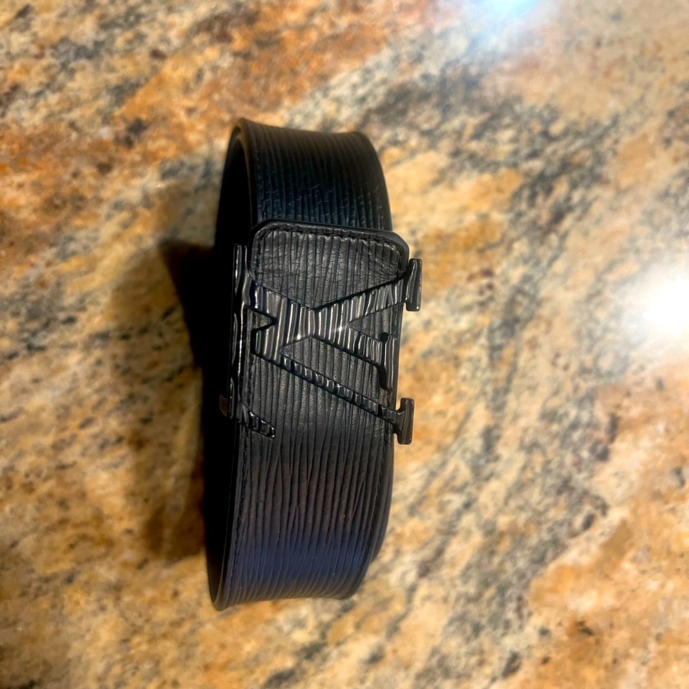 Louis Vuitton 100% authentic belt from rome italy limited collection